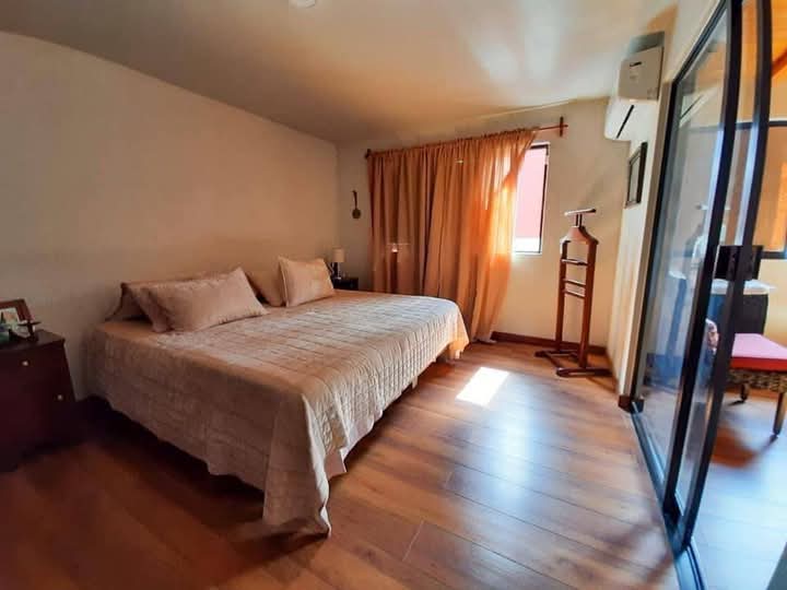 Hermosa casa en venta - miniatura 2
